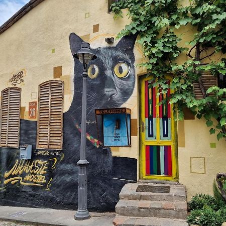 Namaste Hostel Tbilisi Exteriör bild