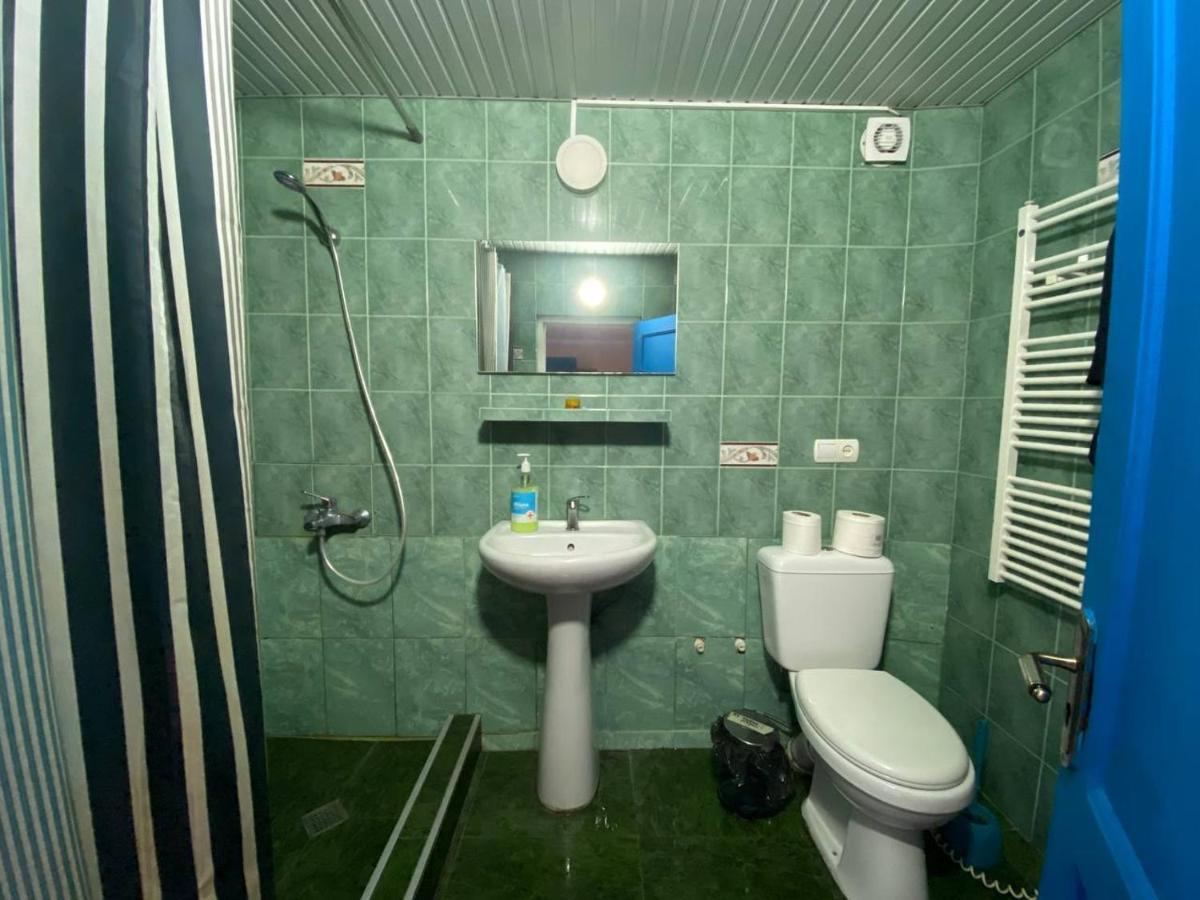 Namaste Hostel Tbilisi Exteriör bild