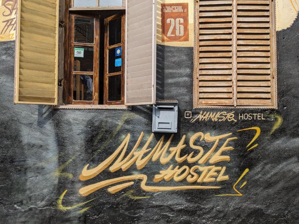 Namaste Hostel Tbilisi Exteriör bild
